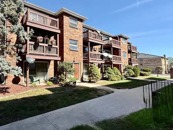 14800 Kilpatrick Avenue #310, Midlothian, IL 60445