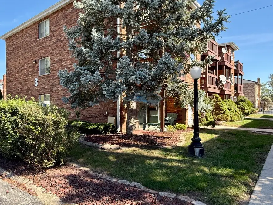 14800 Kilpatrick Avenue #310, Midlothian, IL 60445 - #2
