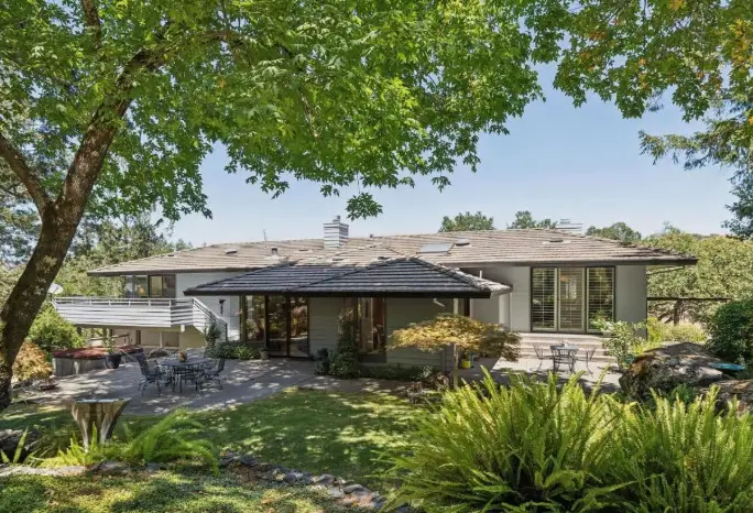 1235 White Oak Drive, Santa Rosa, CA 95409 - #2