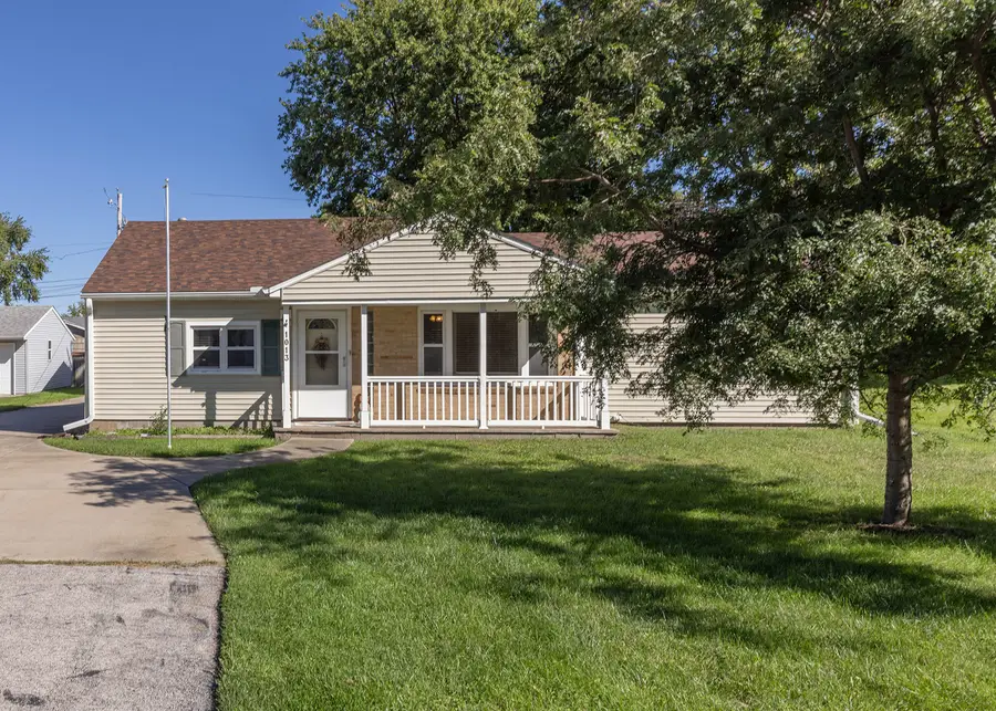 1013 12th Street, Silvis, IL 61282 - #2