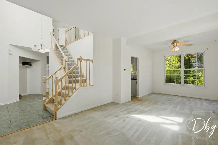 941 W Cambridge Court, Grayslake, IL 60030 - #3