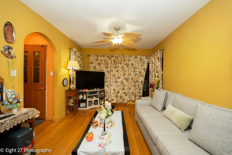 3240 S 52nd Court, Cicero, IL 60804 - #3