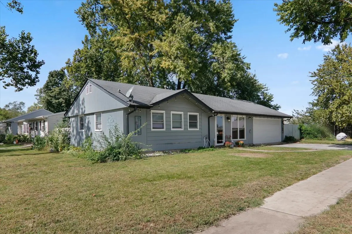 1402 Mount Vernon Drive, Bloomington, IL 61704 - #1