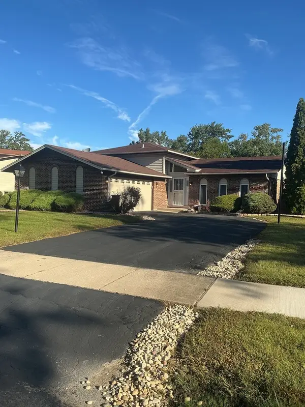 5304 Arquilla Drive, Richton Park, IL 60471