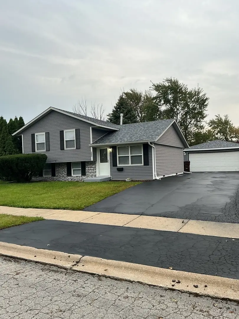 4603 S Churchill Drive, Richton Park, IL 60471 - #1