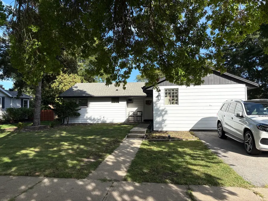 10159 S Kolin Avenue, Oak Lawn, IL 60453 - #2