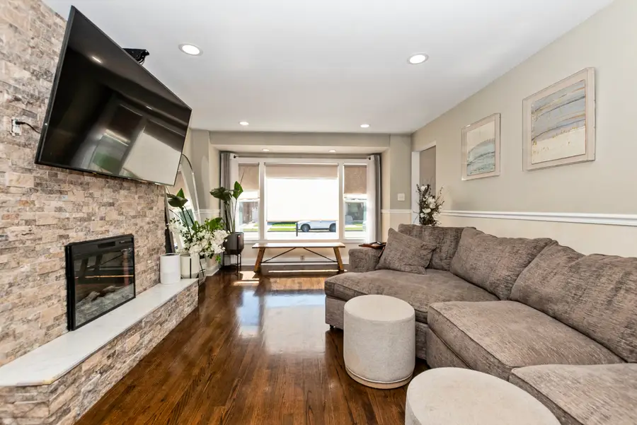 2552 W 81st Place, Chicago, IL 60652 - #3