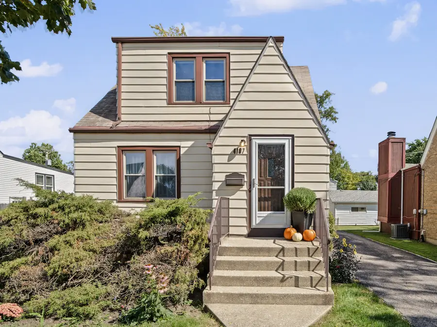 4107 Wagner Avenue, Schiller Park, IL 60176 - #2