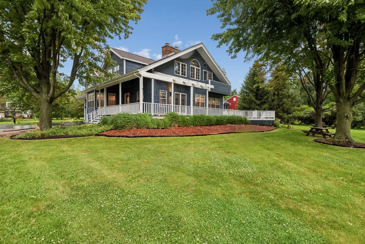 15 Winding Branch Road, Hawthorn Woods, IL 60047 - #1
