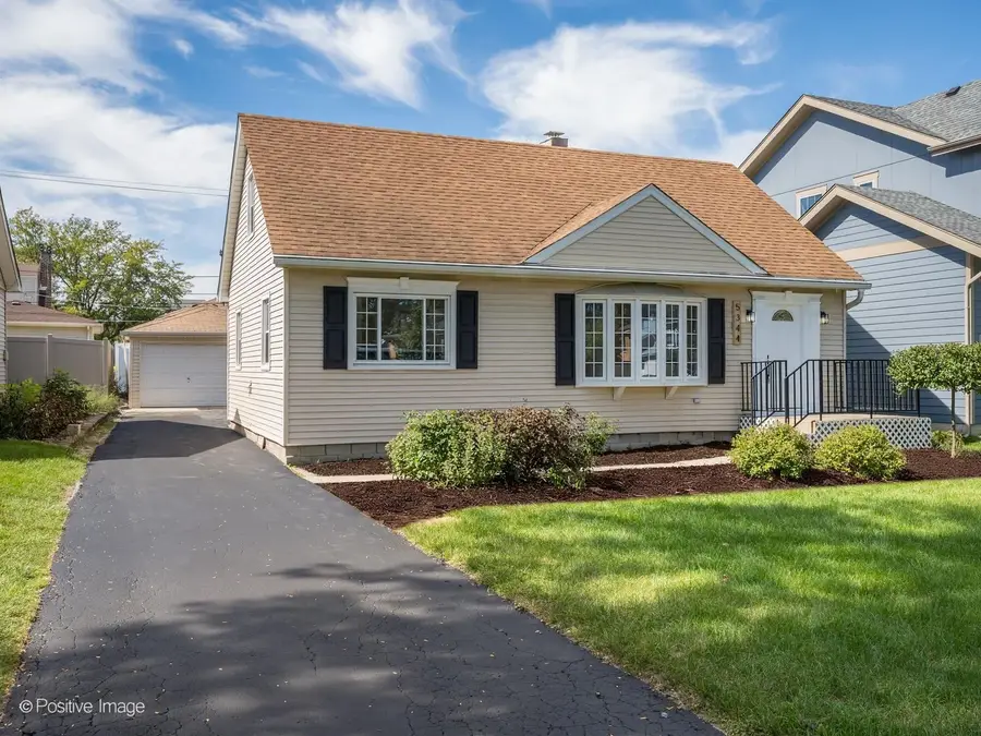 5344 S Ashland Avenue, Countryside, IL 60525 - #2