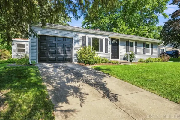 106 Ridge Lane, Geneva, IL 60134
