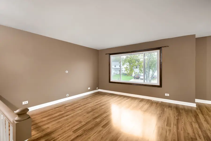 2165 Wildwood Court, Hanover Park, IL 60133 - #3