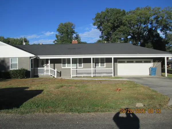 10 Lilac Drive, Centralia, IL 62801