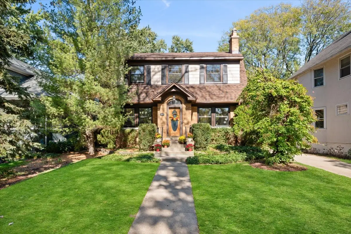 1626 Elmwood Avenue, Wilmette, IL 60091 - #1