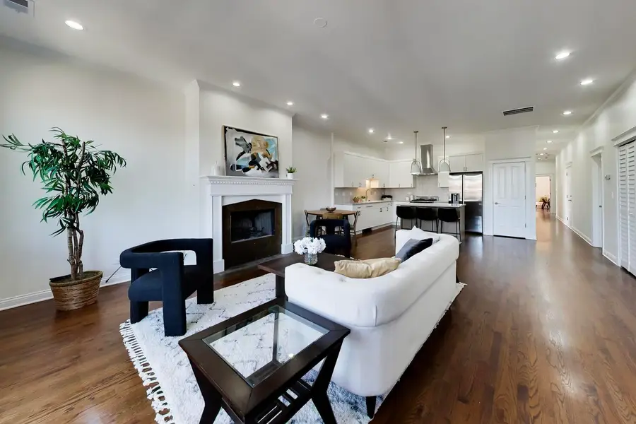 3056 N Clybourn Avenue #3S, Chicago, IL 60618 - #3