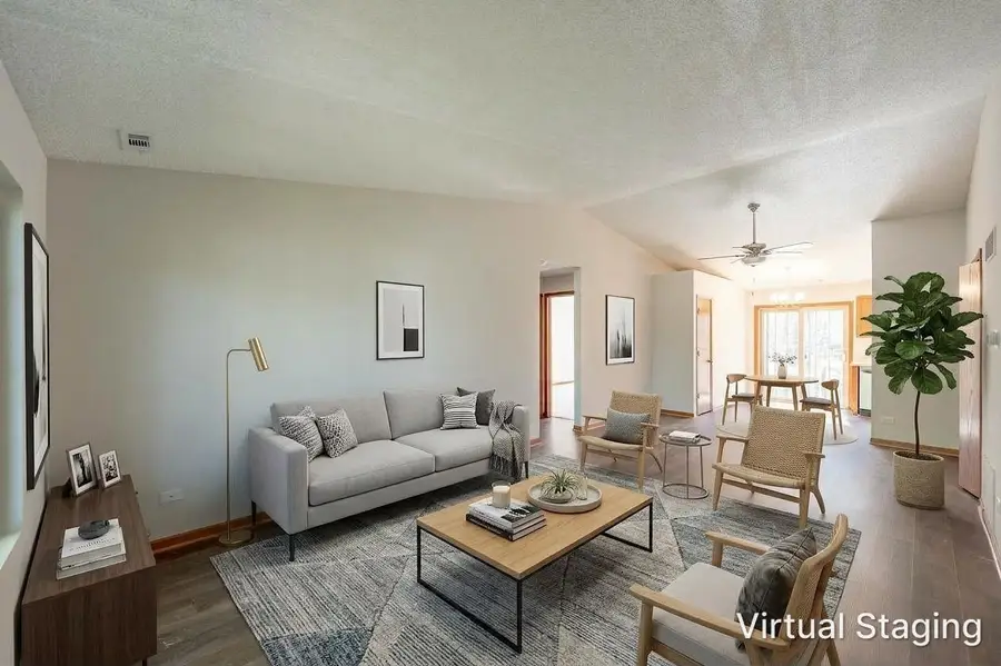 529 E 9th Street #2, Lockport, IL 60441 - #2