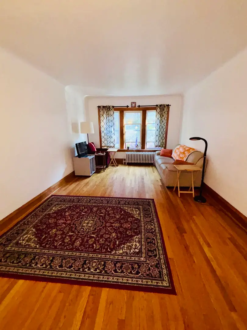 6759 N Artesian Avenue #2G, Chicago, IL 60645 - #3