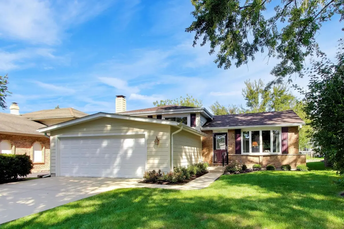 1411 E Wilson Avenue, Wheaton, IL 60189 - #1