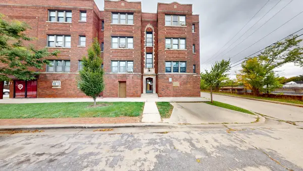 904 S Elmwood Avenue #3, Oak Park, IL 60304
