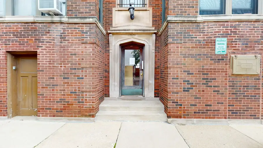904 S Elmwood Avenue #3, Oak Park, IL 60304 - #2