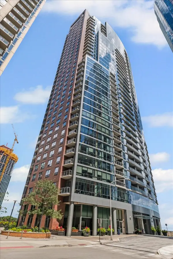 450 E Waterside Drive #2903, Chicago, IL 60601