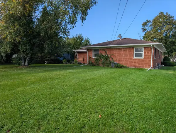 1364 Empire Court, Freeport, IL 61032