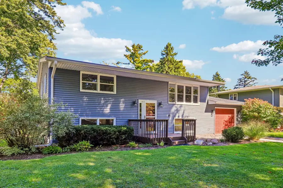 1506 Jewel Avenue, Saint Charles, IL 60174 - #2