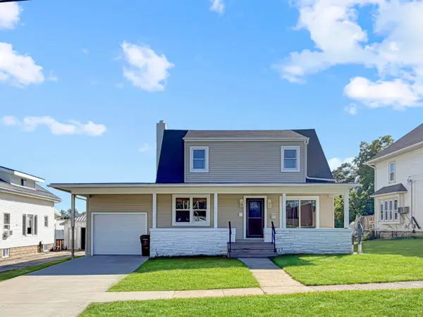 514 E Front Avenue, Stockton, IL 61085