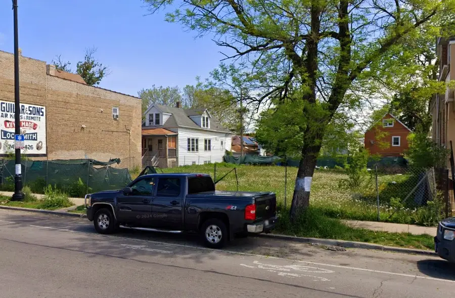 2419 N Central Avenue, Chicago, IL 60639 - #3