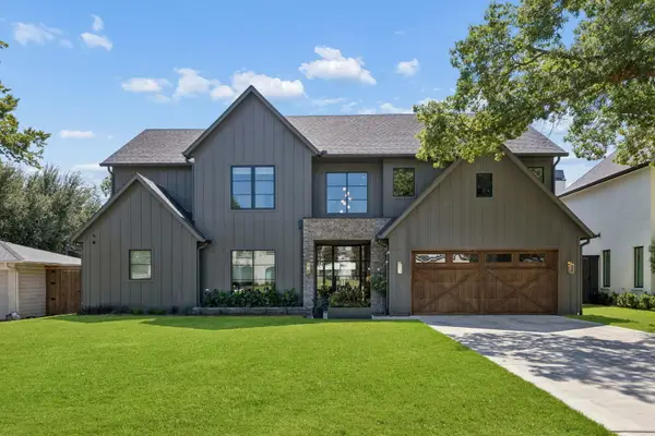 4046 Clover Lane, Dallas,  75220