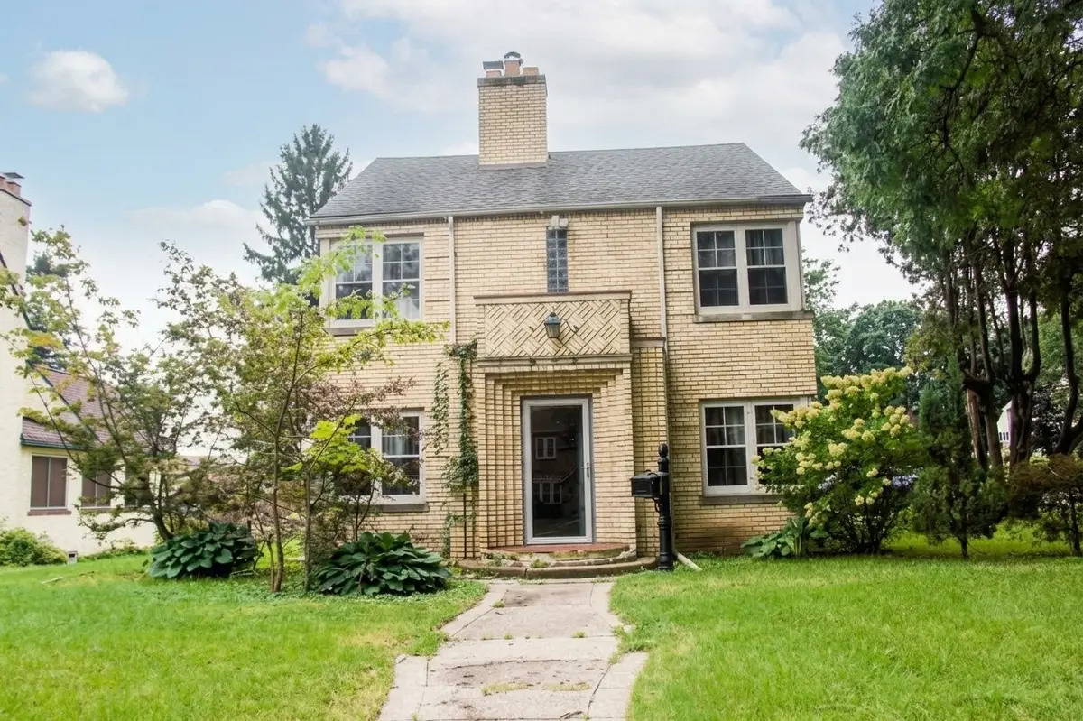 1351 W Lincoln Boulevard, Freeport, IL 61032 - #1