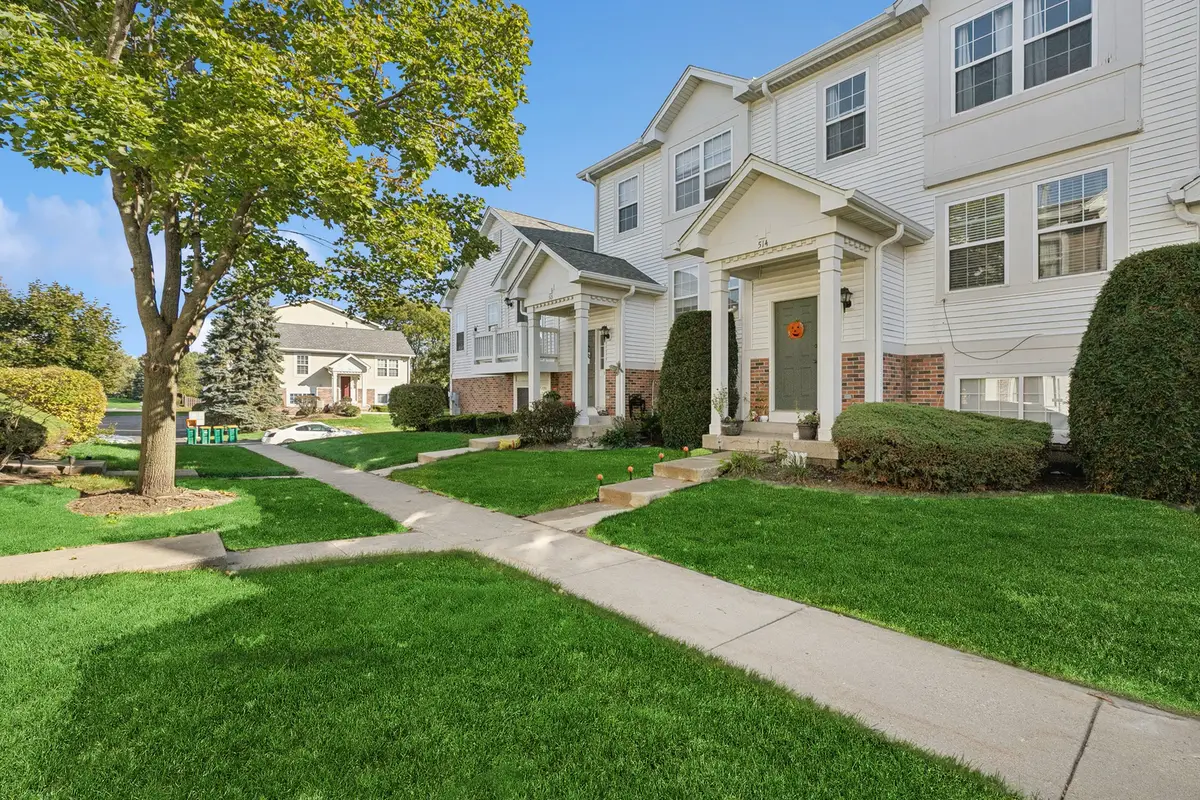 514 Holiday Lane, Hainesville, IL 60073 - #1