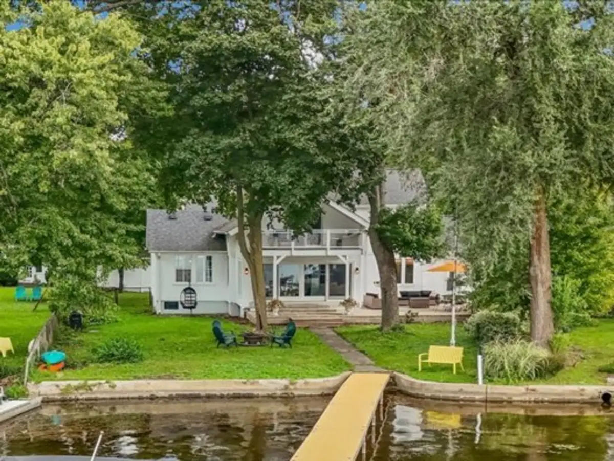 1153 N Shore Drive, Crystal Lake, IL 60014 - #1