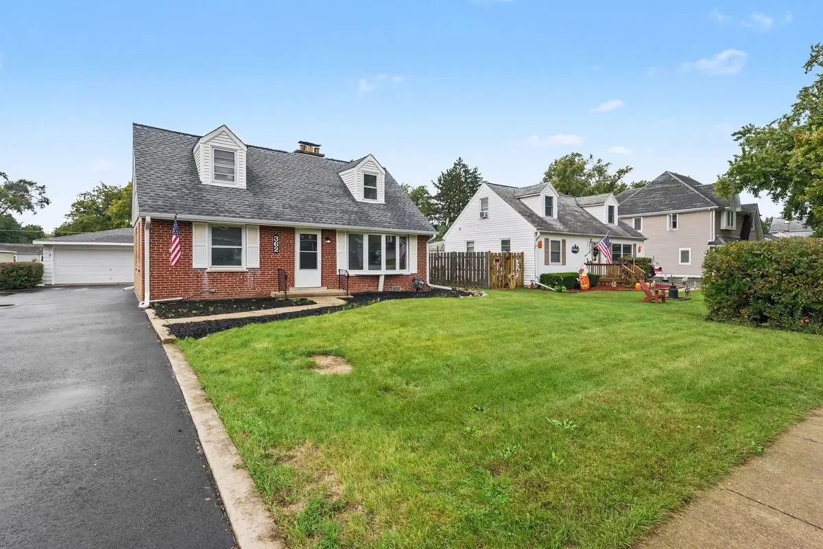 362 N Edgewood Avenue, Lombard, IL 60148 - #1