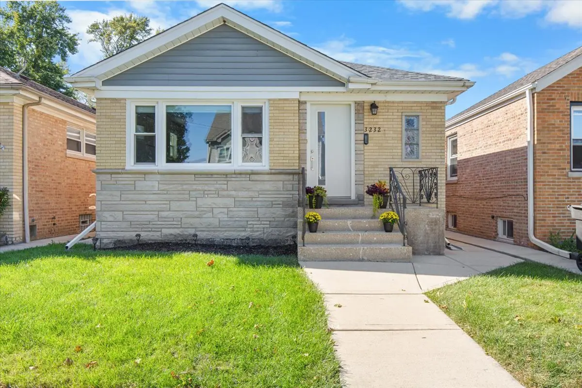3232 N Oleander Avenue, Chicago, IL 60634 - #1