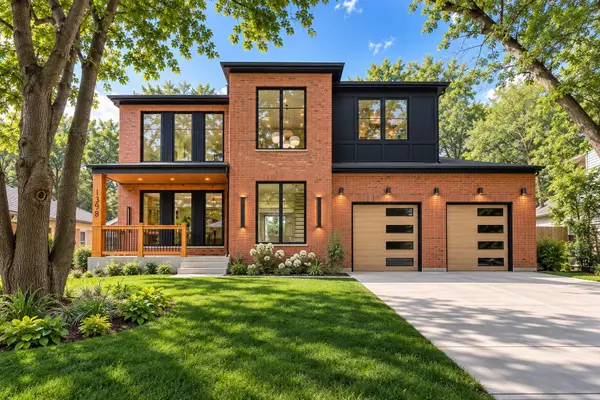 1398 Sunnyside Avenue, Highland Park, IL 60035