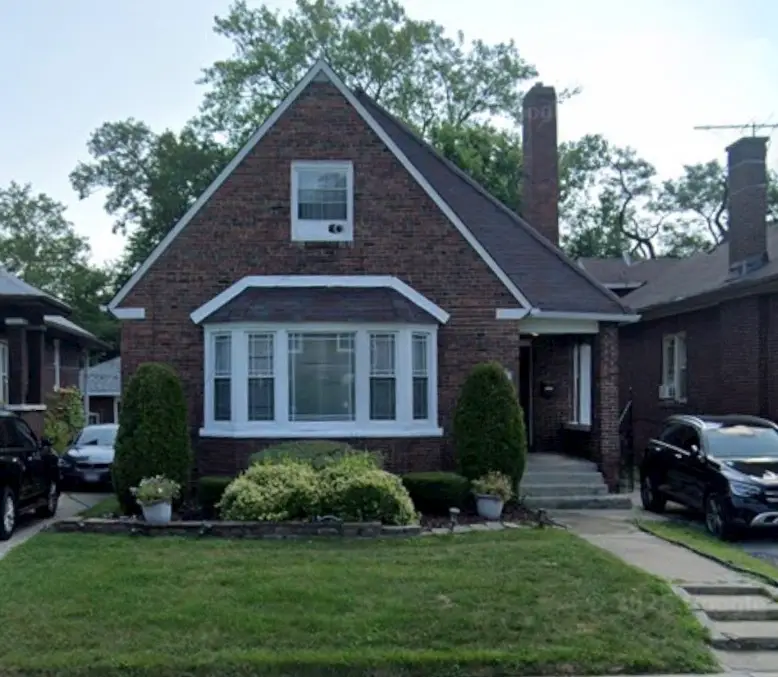 7339 S Constance Avenue, Chicago, IL 60649 - #1
