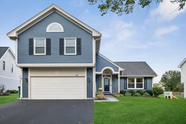197 Sheffield Lane, Vernon Hills, IL 60061