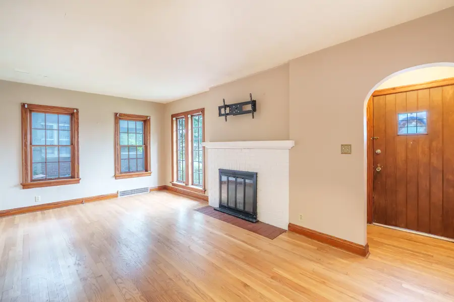 702 N 12th Street, Mount Vernon, IL 62864 - #3