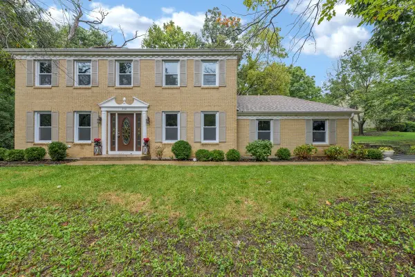 230 Saint Andrews Drive, Bolingbrook, IL 60440