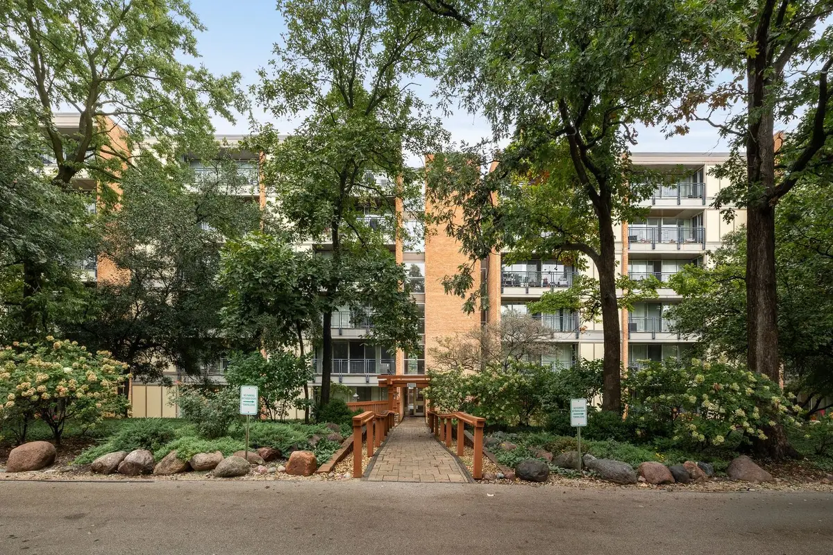 6010 Oakwood Drive #2G, Lisle, IL 60532 - #1