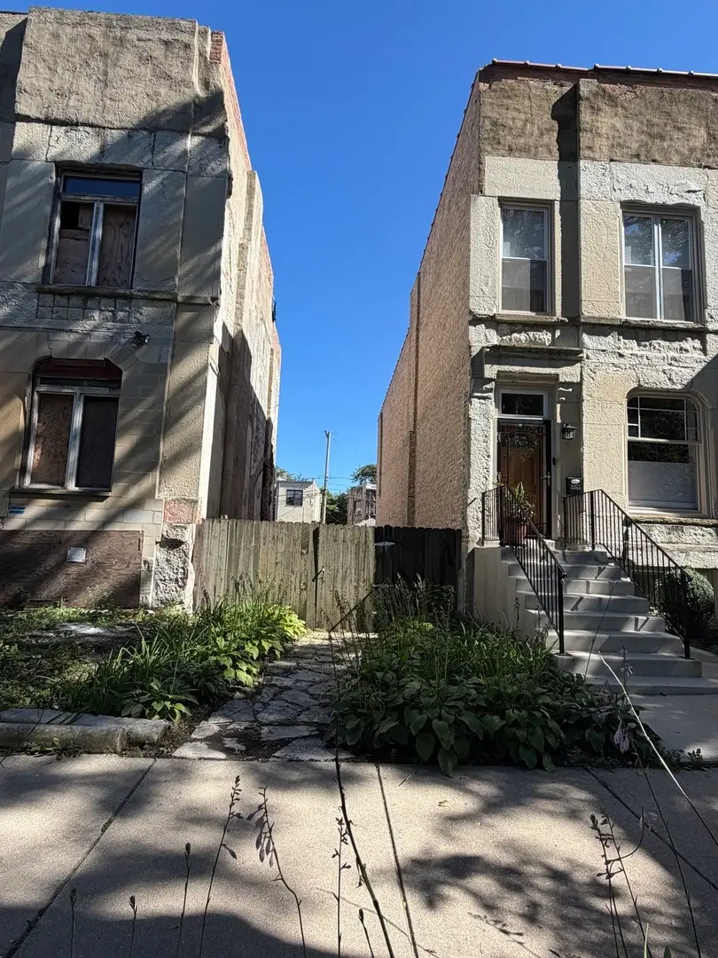 3343 S Prairie Avenue, Chicago, IL 60616 - #1