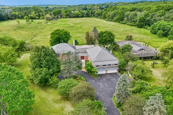 93B W Bateman Road, Barrington, IL 60010