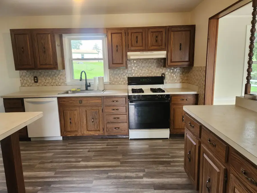 914 Oakleaf Avenue, McHenry, IL 60051 - #3