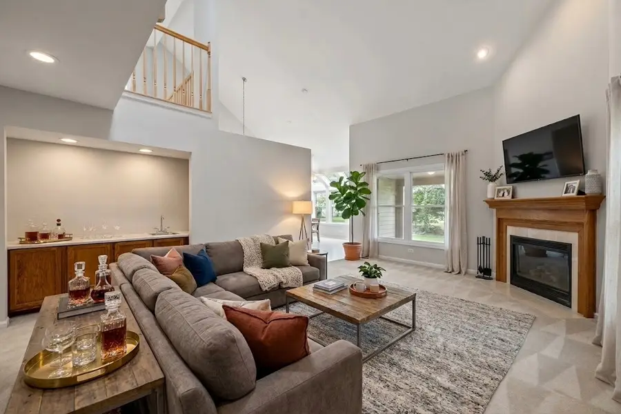 352 Satinwood Court N, Buffalo Grove, IL 60089 - #3