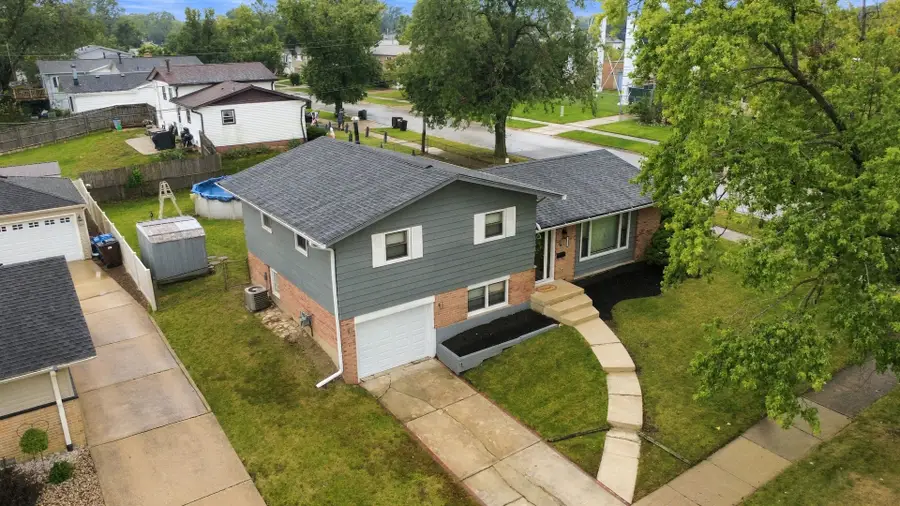 5835 Colina Avenue, Oak Forest, IL 60452 - #2