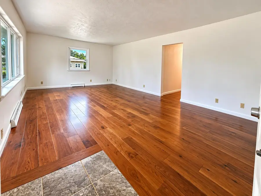540 E Walnut Street, Geneseo, IL 61254 - #2