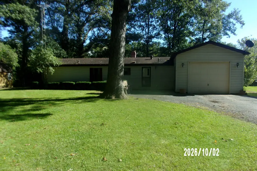 116 N Ford Drive, Ashkum, IL 60911 - #3