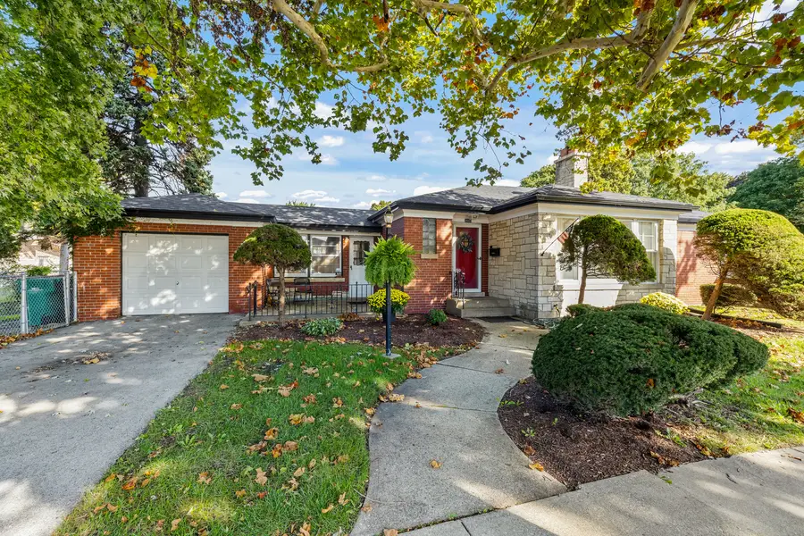 3600 W 99th Street, Evergreen Park, IL 60805 - #2