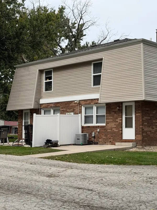 1503 Hovey Avenue, Normal, IL 61761